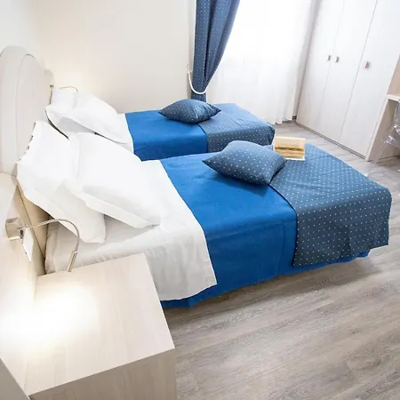 Home Hotel 酒店