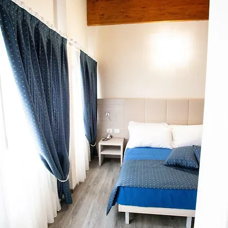 Home Hotel 威尼托自由堡