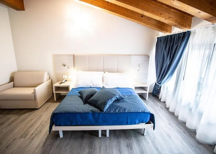 Home Hotel 3* カステルフランコ・ヴェーネト