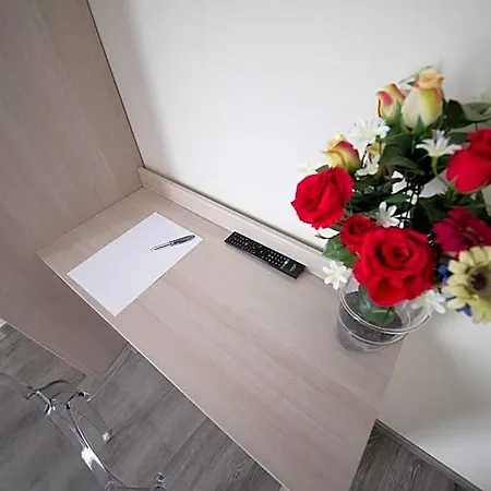 Home Hotel