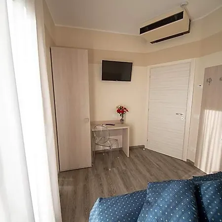 Home Hotel Szálloda Castelfranco Veneto