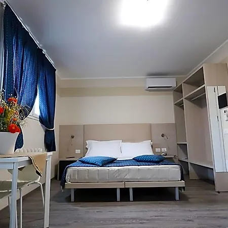Home Hotel Szálloda Castelfranco Veneto