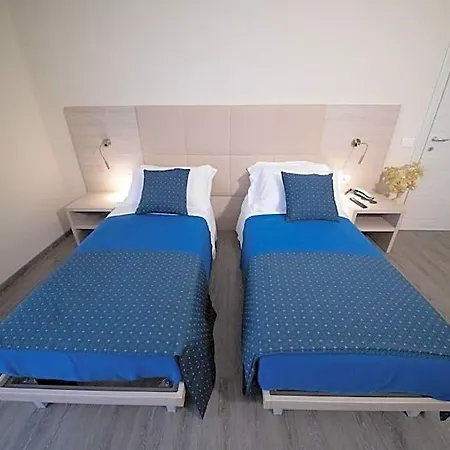 Home Hotel Szálloda 3*