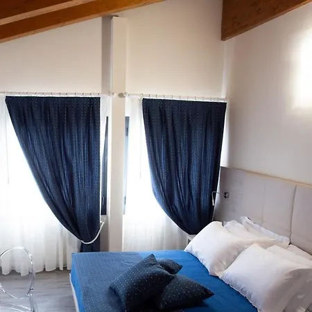 Home Hotel كاستيلفرانكو فينيتو