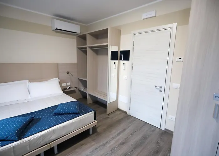 Home Hotel Hotel