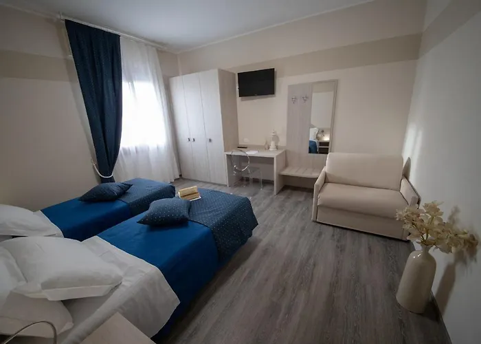 Home Hotel Hotel 3*